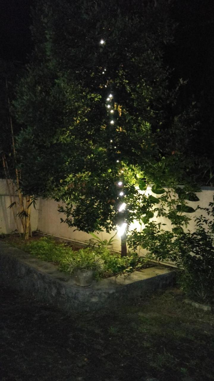 Hotel Mandakini Battaramulla Exterior photo